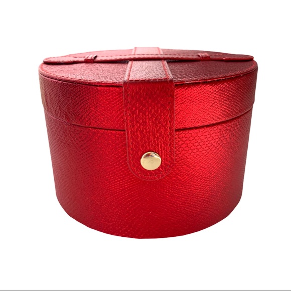 Elizabeth Arden Red Structured Circular Makeup Cosmetic Travel Case - Picture 1 of 3